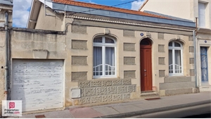 maison à la vente -   33000  BORDEAUX, surface 4 m2 vente maison - UBI444460781